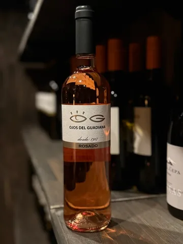 Ojos del Guadiana Rosadoのボトル